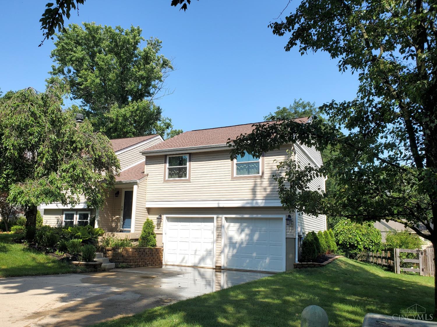 8350 Winding Trail Place Property Photo 1