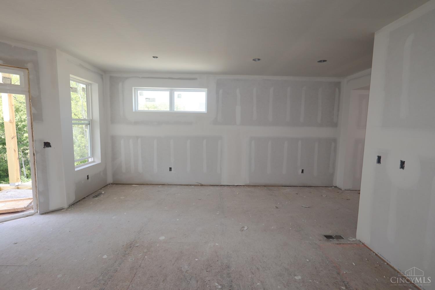 5735 Chesapeake Trail Property Photo 4