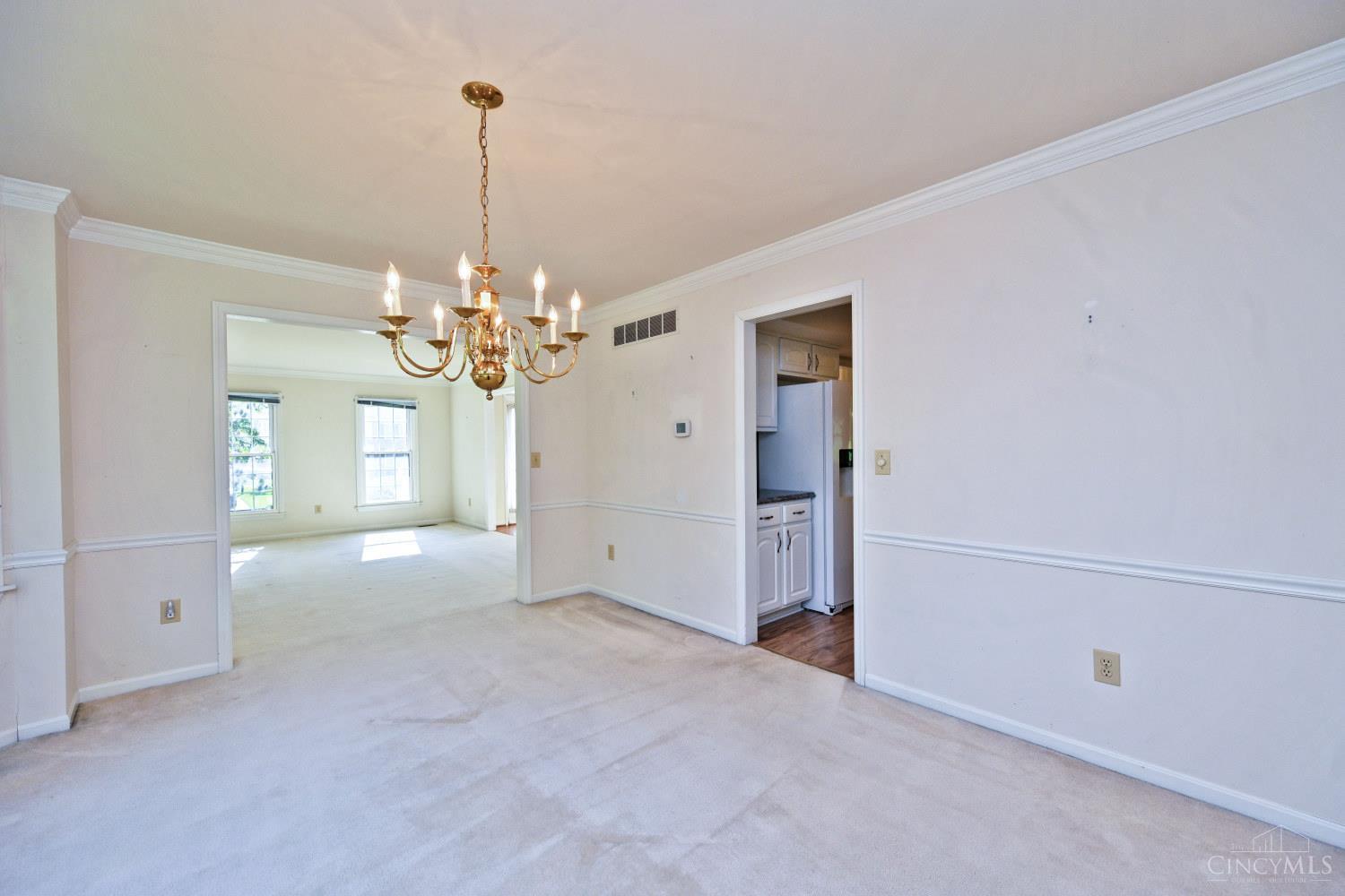 6889 Maddux Drive Property Photo 13