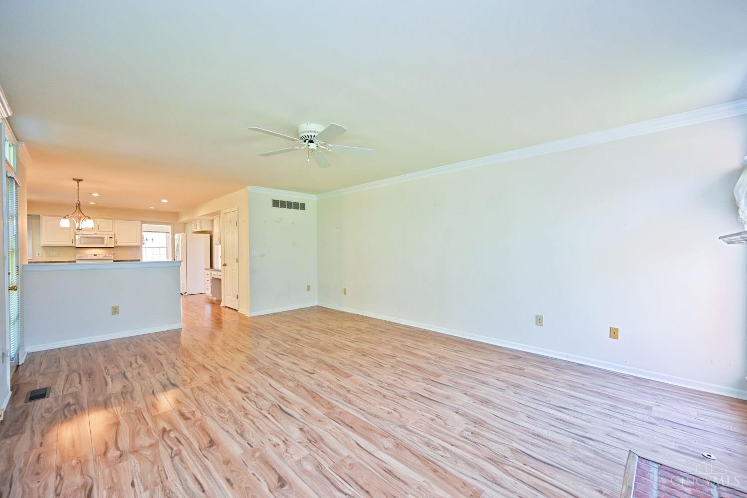6889 Maddux Drive Property Photo 26