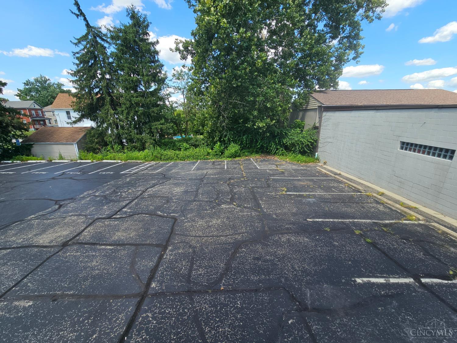 3511 Glenmore Avenue Property Photo 4