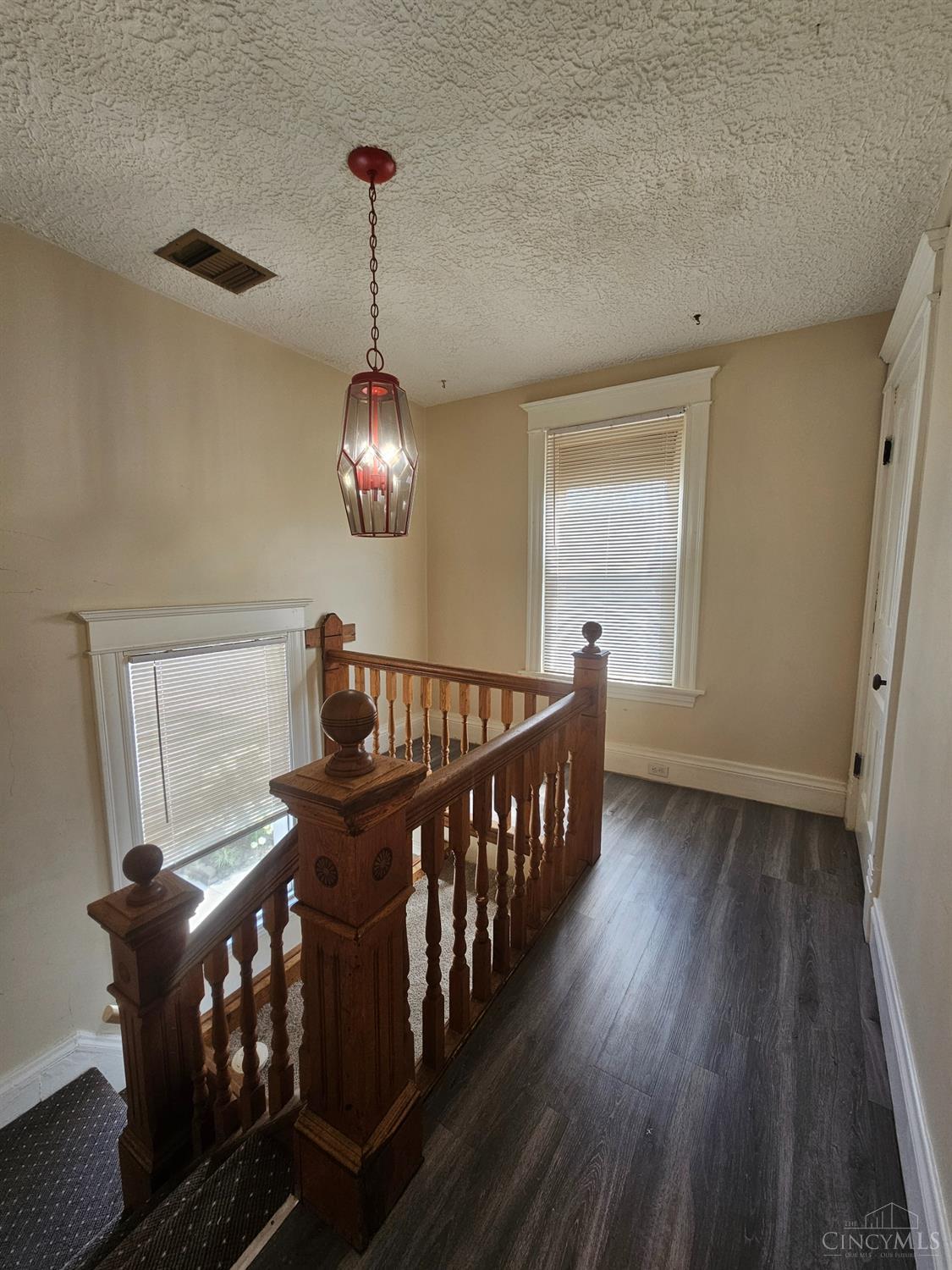 3511 Glenmore Avenue Property Photo 20