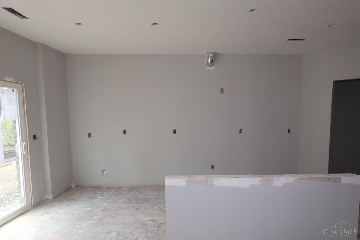 7232 Grandpoint Drive Property Photo 12