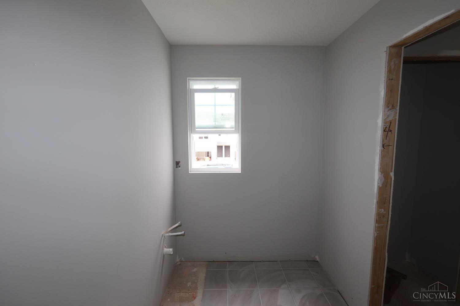 7232 Grandpoint Drive Property Photo 17