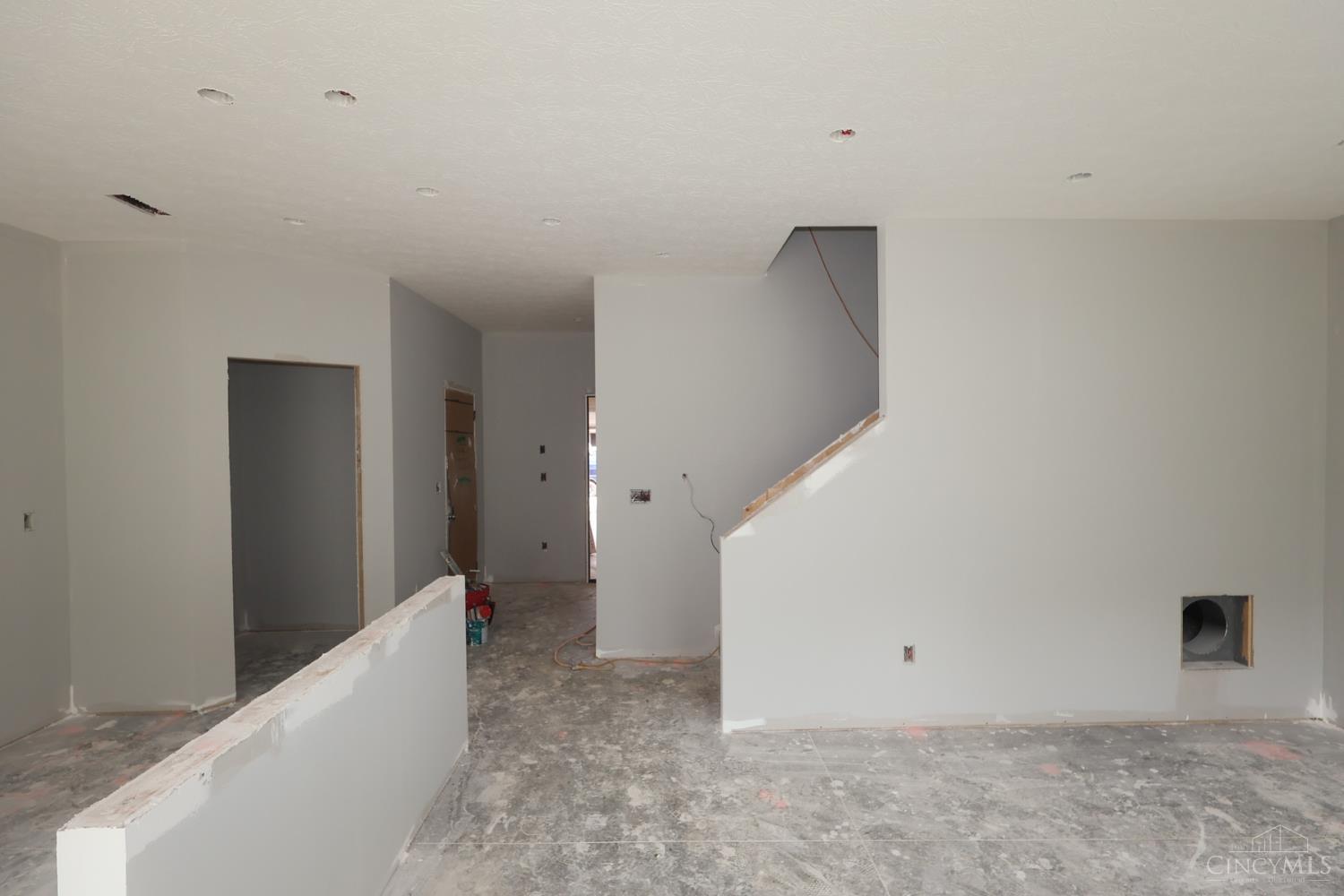 7232 Grandpoint Drive Property Photo 18