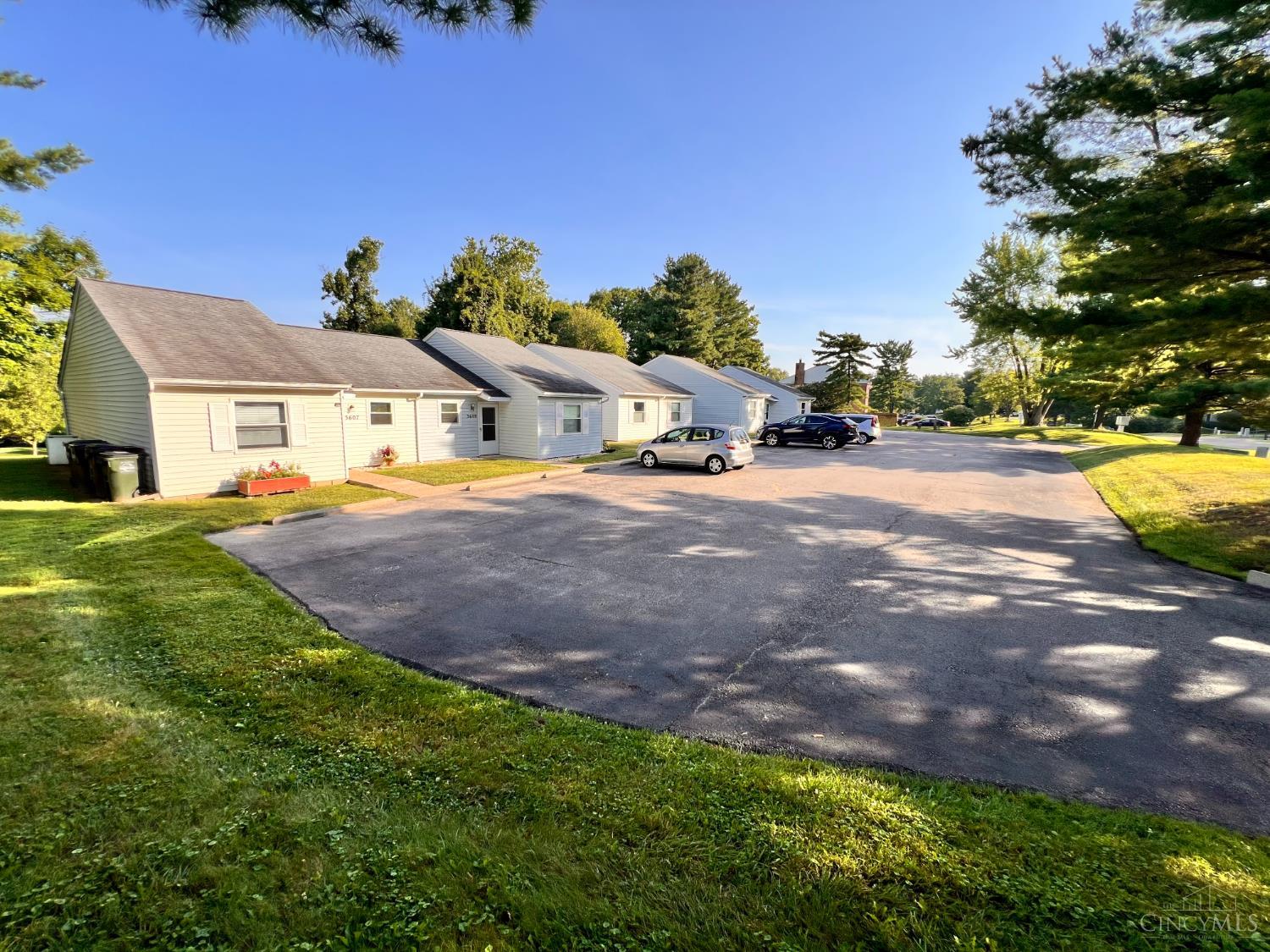 3607 Parfore Court Property Photo 5