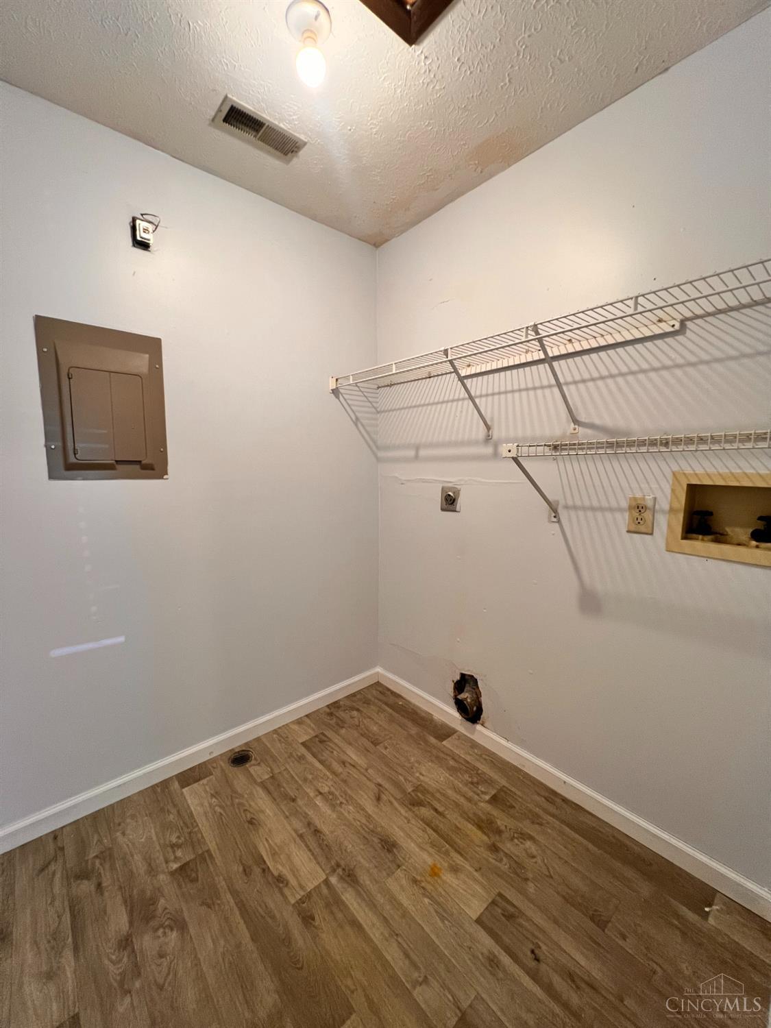 3607 Parfore Court Property Photo 23