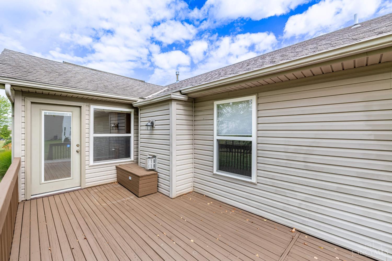 5350 River Ridge Drive Property Photo 28
