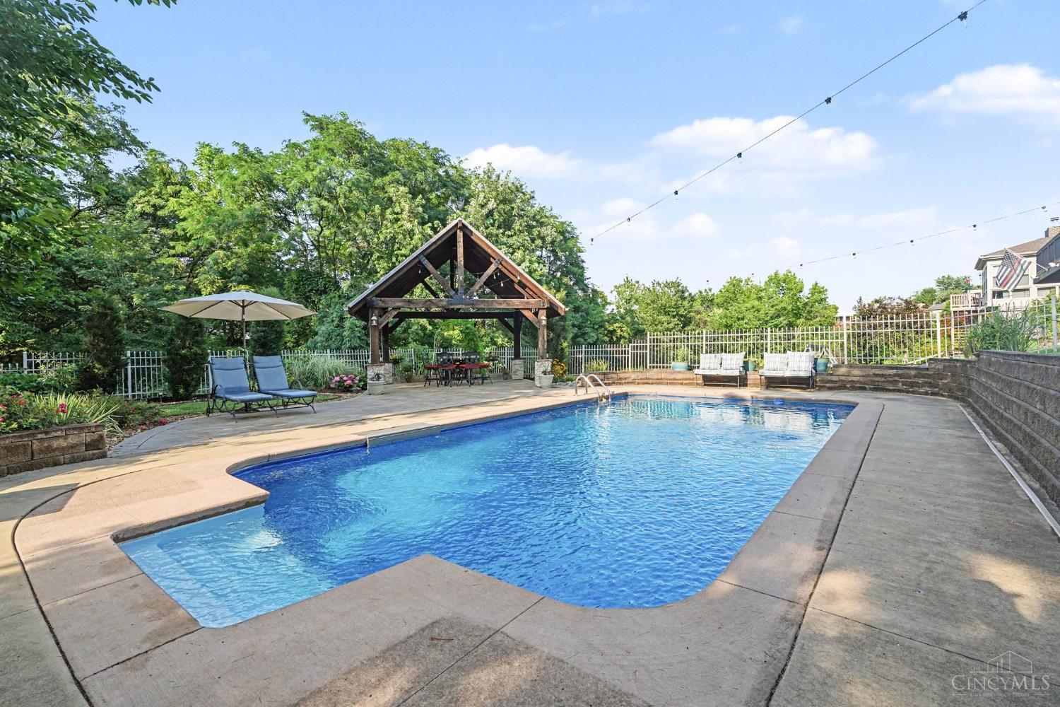 8221 Springleaf Lake Drive Property Photo 24