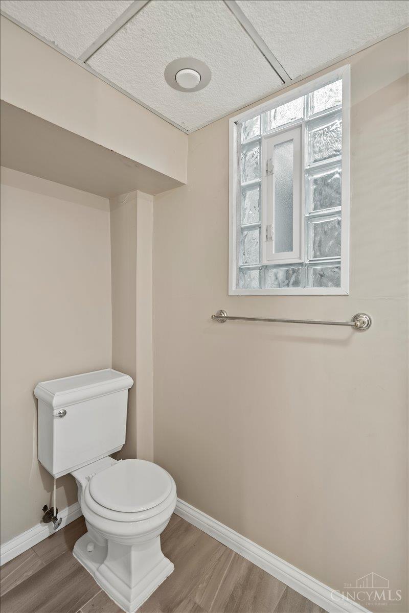 3940 Red Bud Avenue Property Photo 61