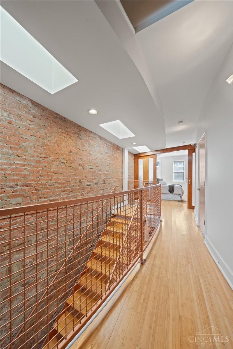 1122 Race Street Property Photo 14