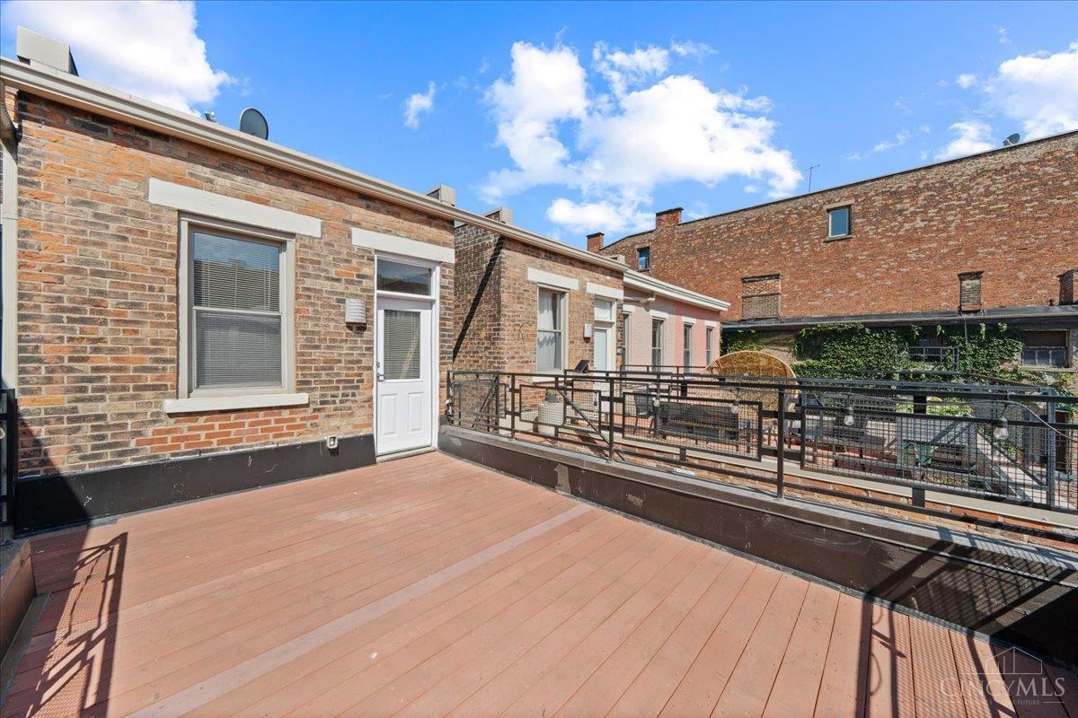 1122 Race Street Property Photo 19