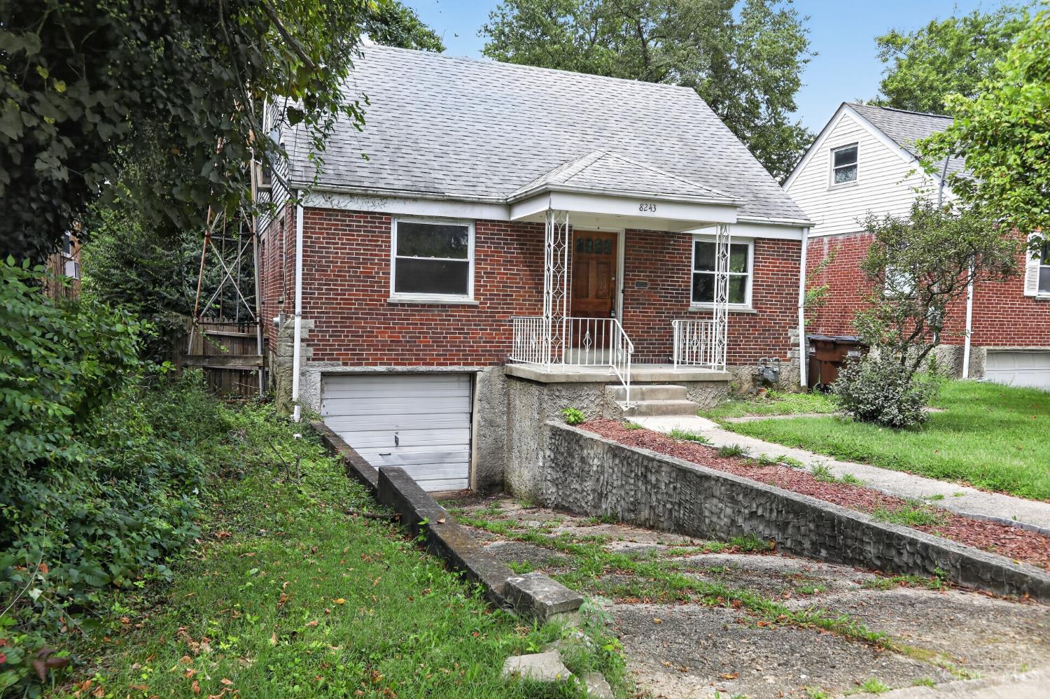 8243 Daly Road Property Photo 7