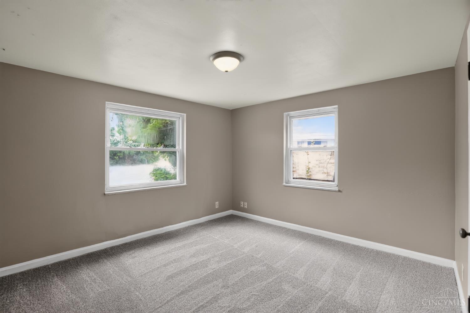 8243 Daly Road Property Photo 13