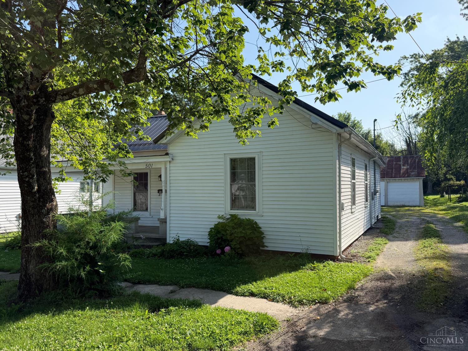 S 501 Wright Street Property Photo 1