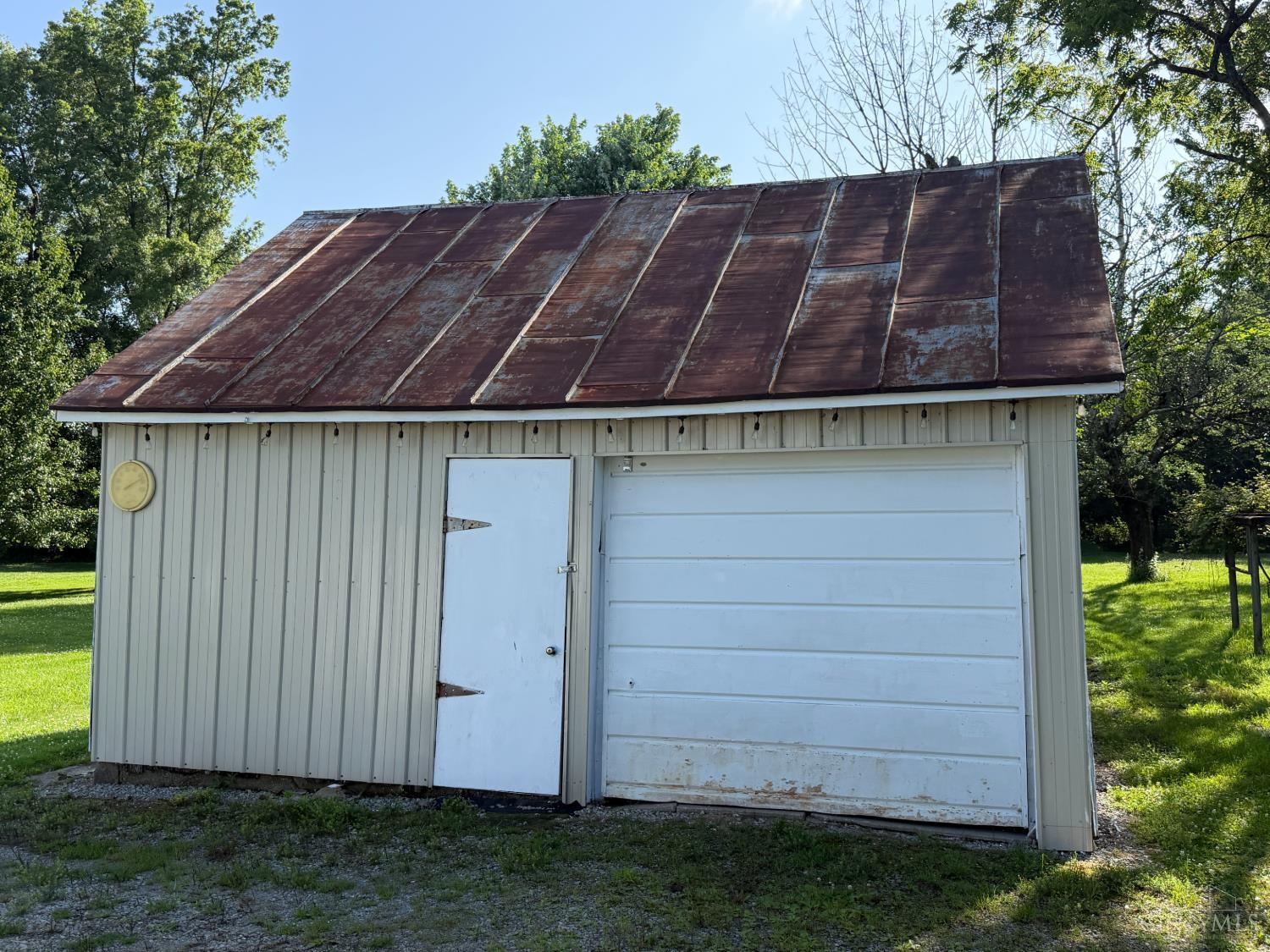 S 501 Wright Street Property Photo 3