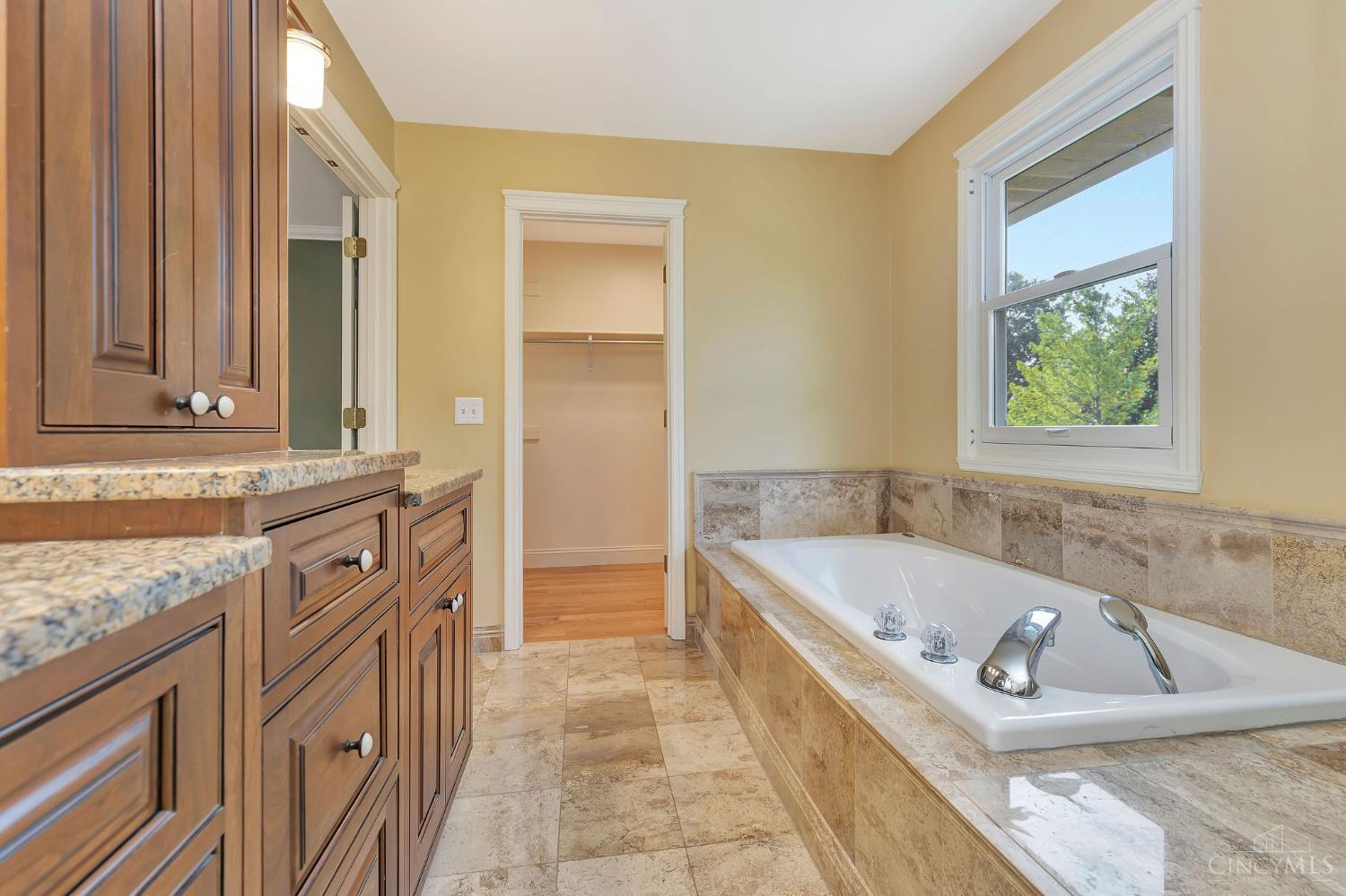 5476 Bentwood Drive Property Photo 24