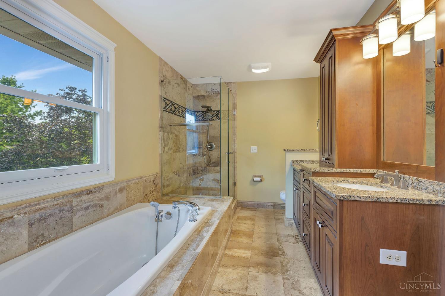 5476 Bentwood Drive Property Photo 25
