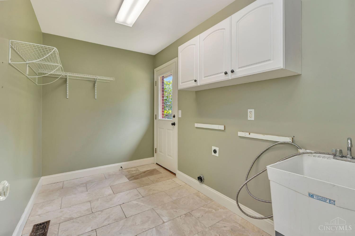 5476 Bentwood Drive Property Photo 33