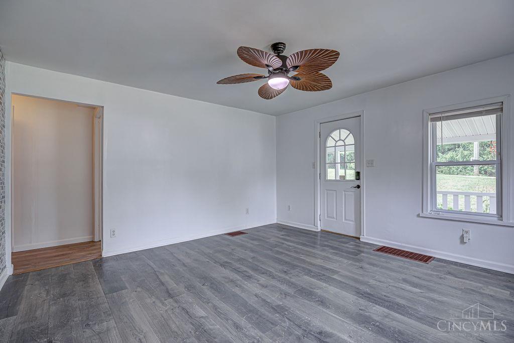 8131 Thomas Road Property Photo 5
