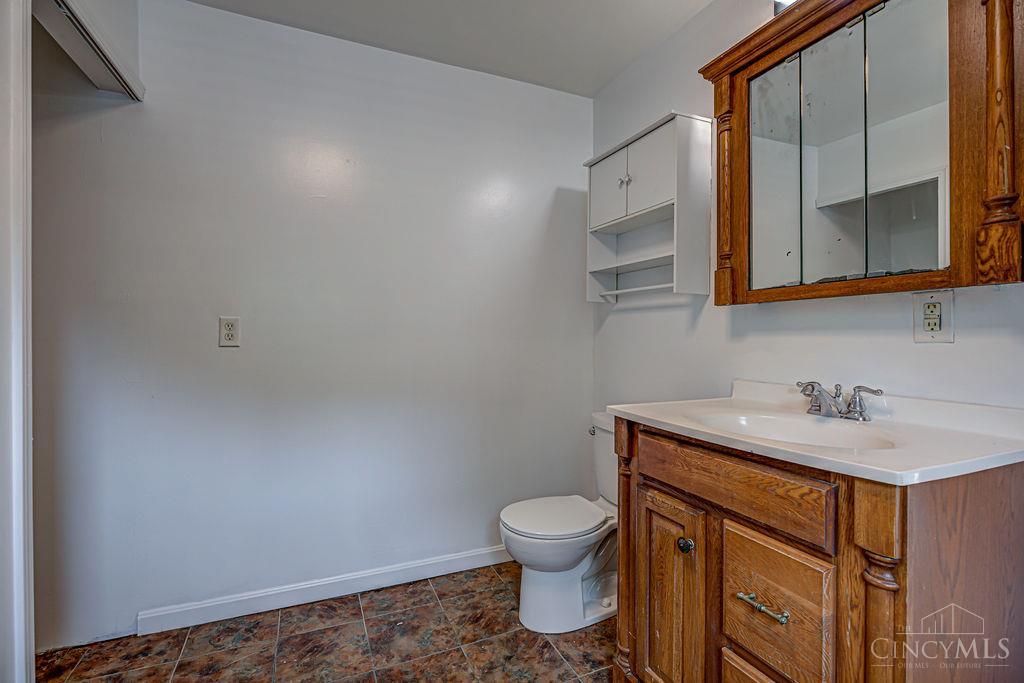 8131 Thomas Road Property Photo 14