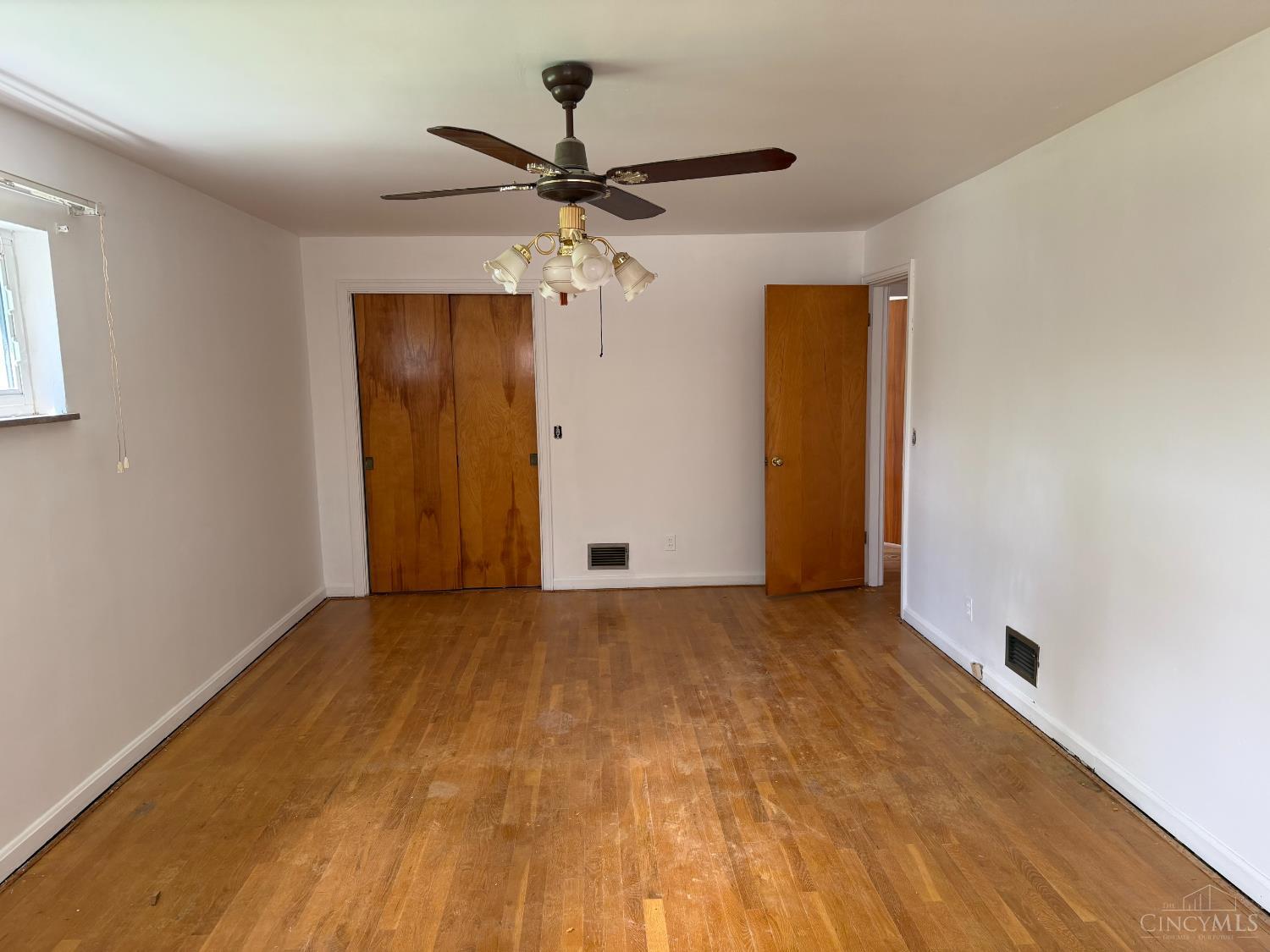 W 4107 Eighth Street Property Photo 25