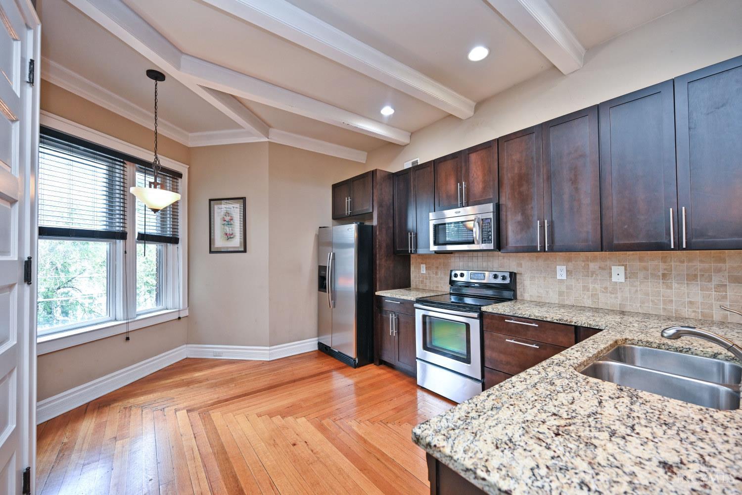 2356 Park Avenue Property Photo 15