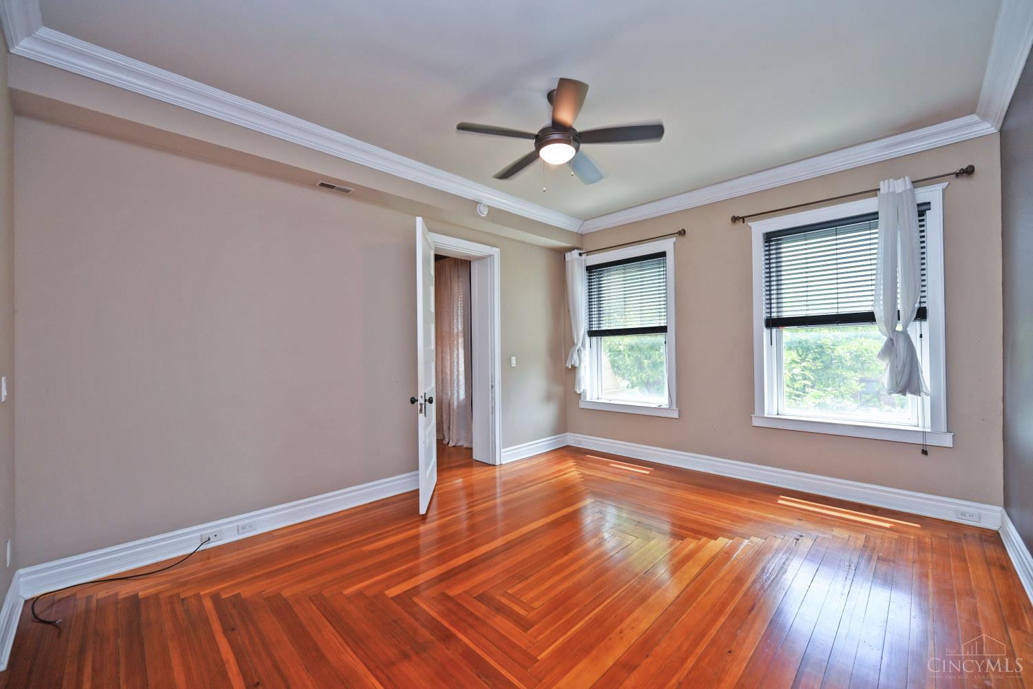 2356 Park Avenue Property Photo 22