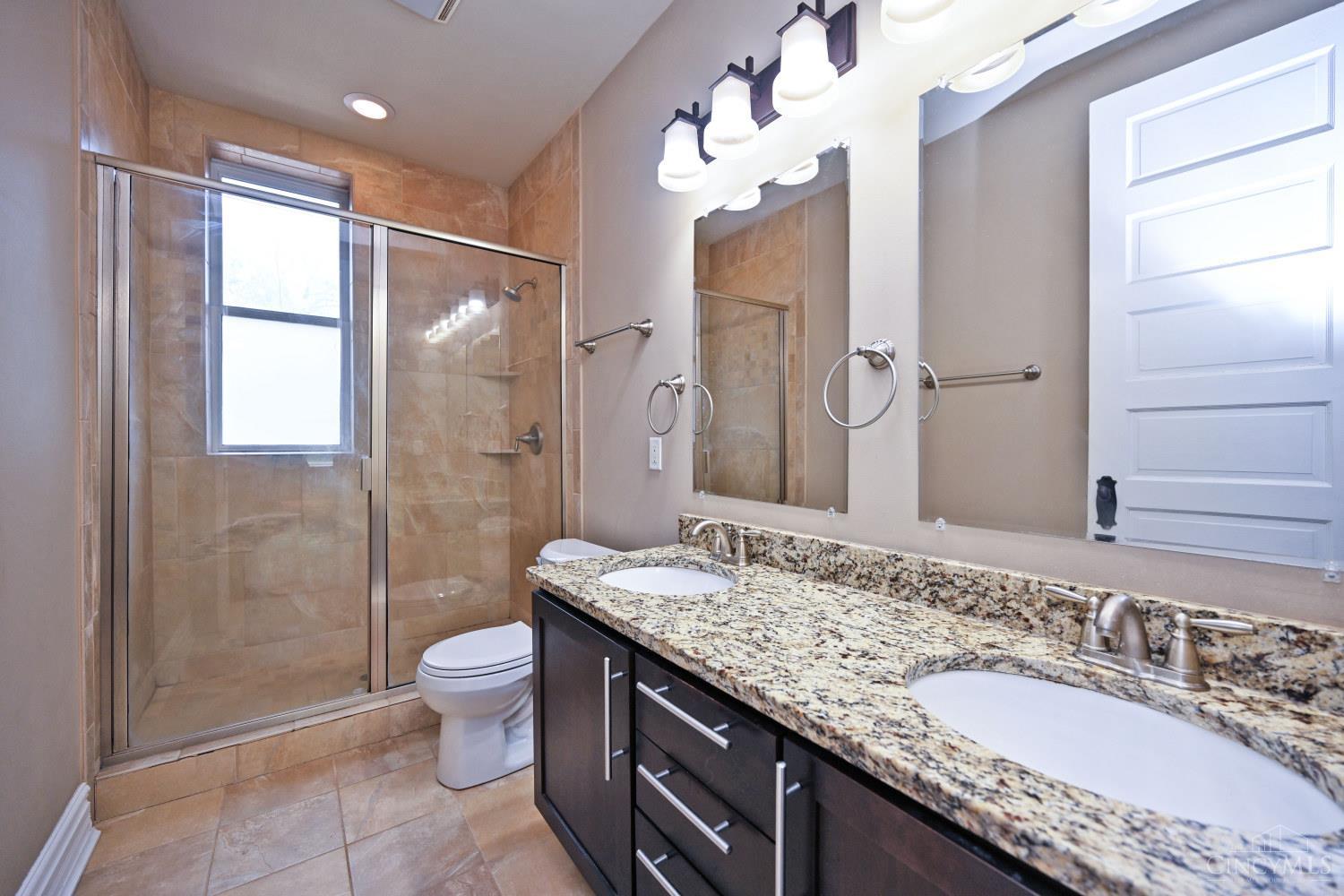 2356 Park Avenue Property Photo 24