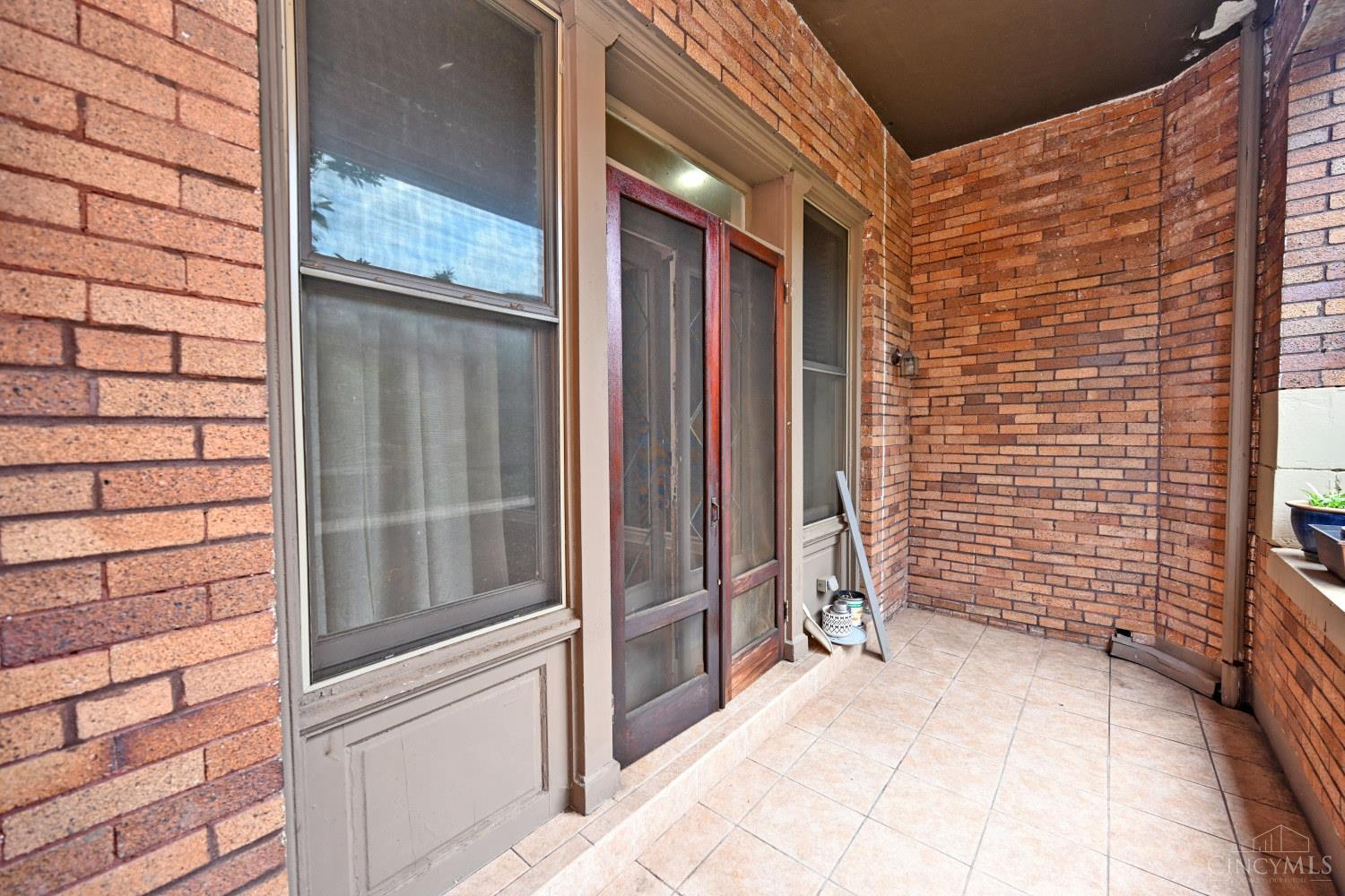 2356 Park Avenue Property Photo 34