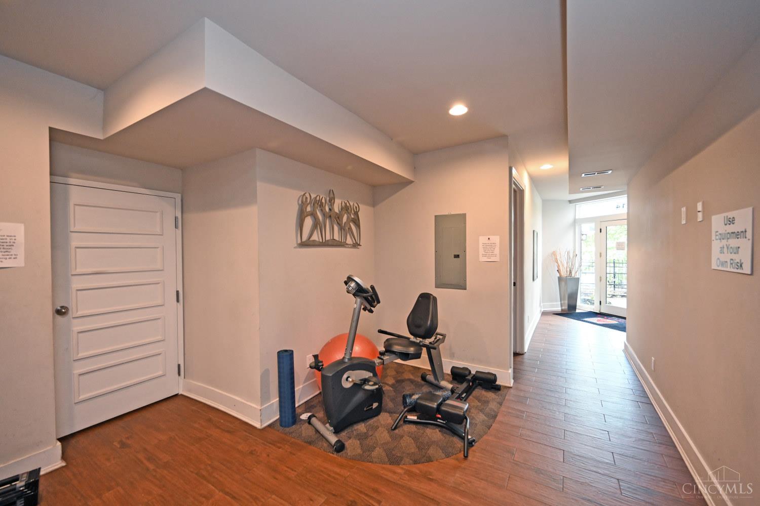 2356 Park Avenue Property Photo 39