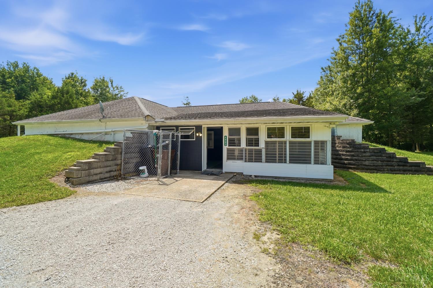 4992 Pederson Road Property Photo 1