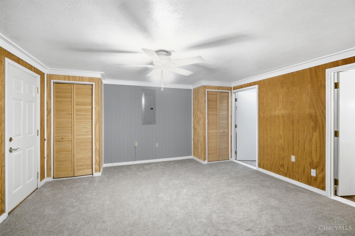 4992 Pedersen Road Property Photo 16