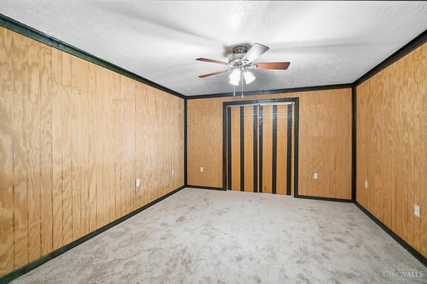 4992 Pedersen Road Property Photo 22