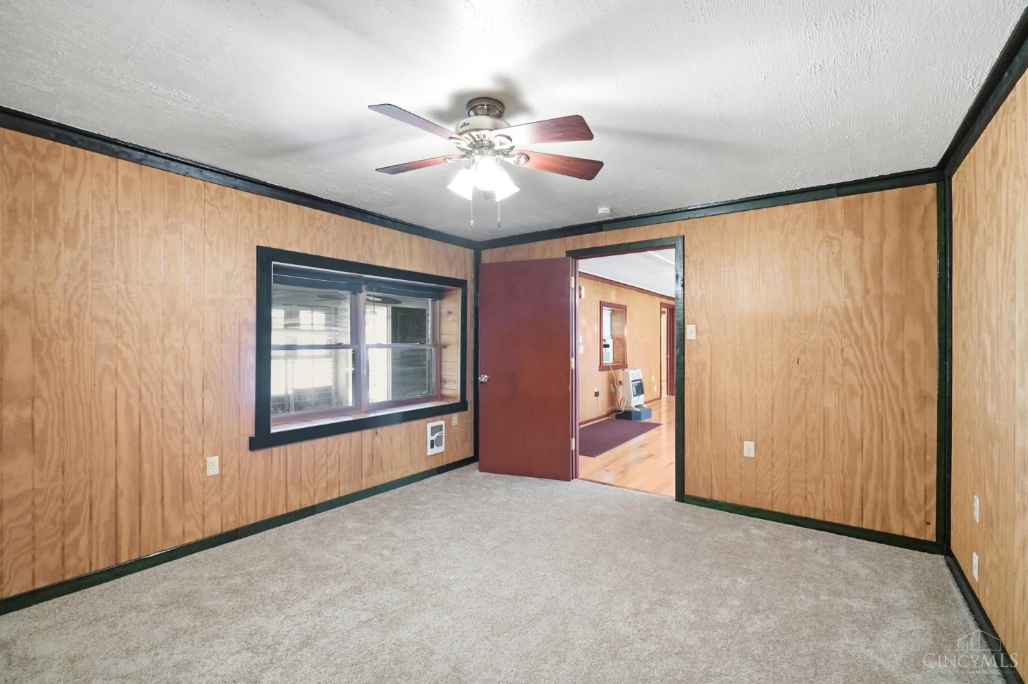 4992 Pedersen Road Property Photo 23