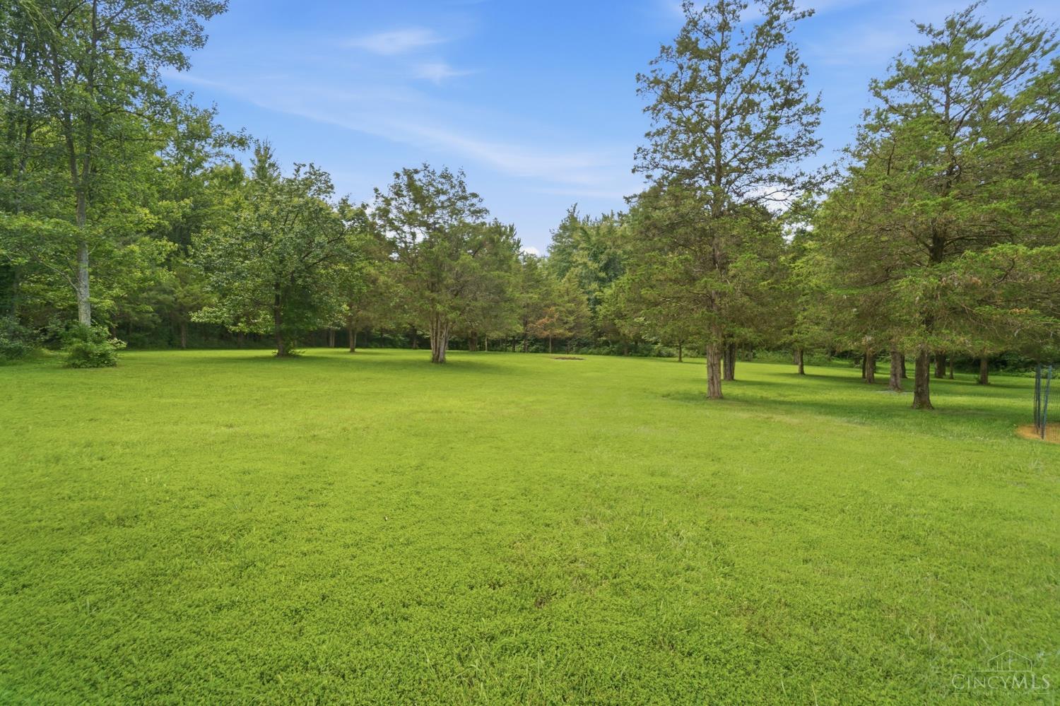 4992 Pedersen Road Property Photo 32
