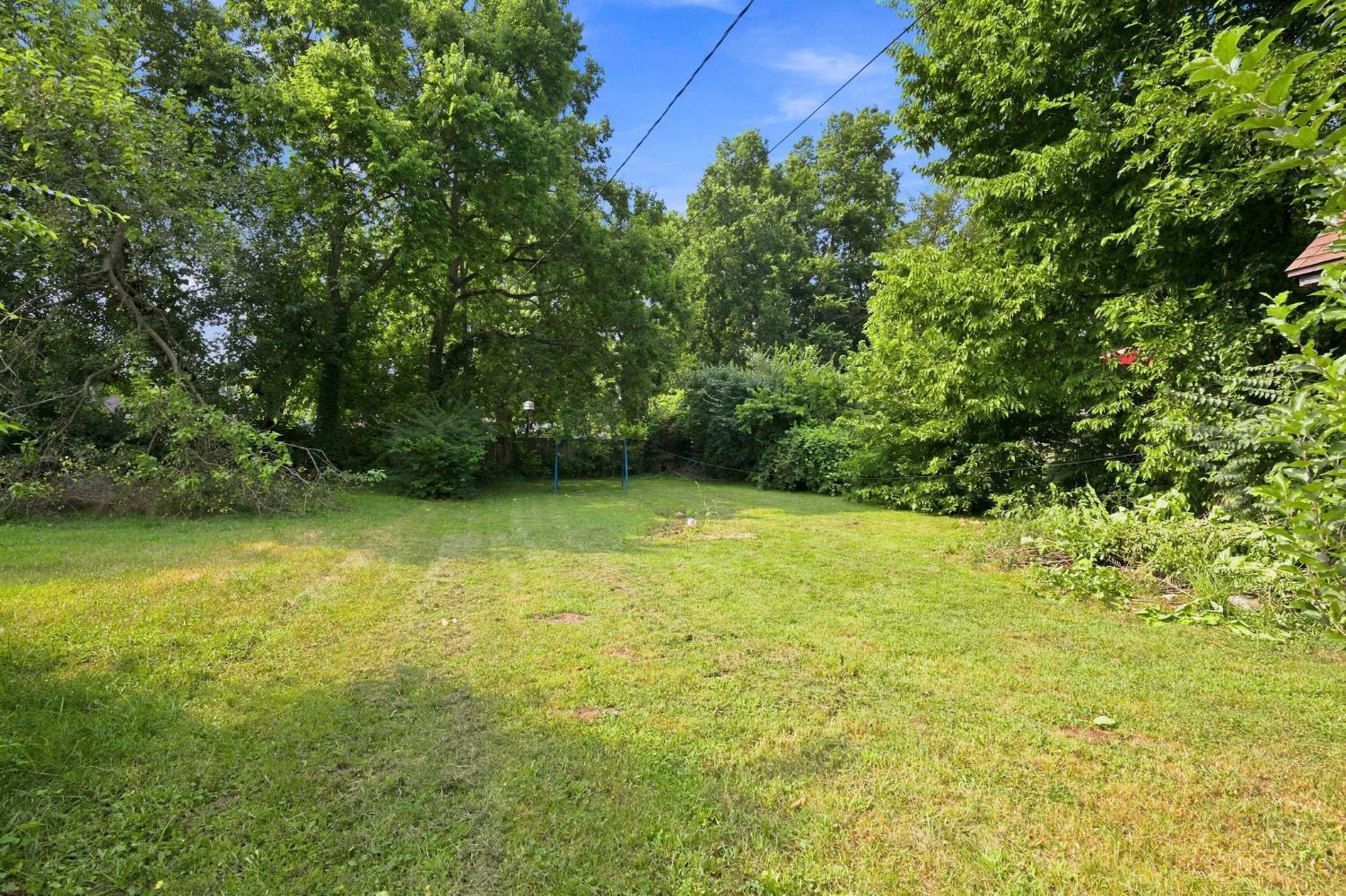 2125 Winona Drive Property Photo 6