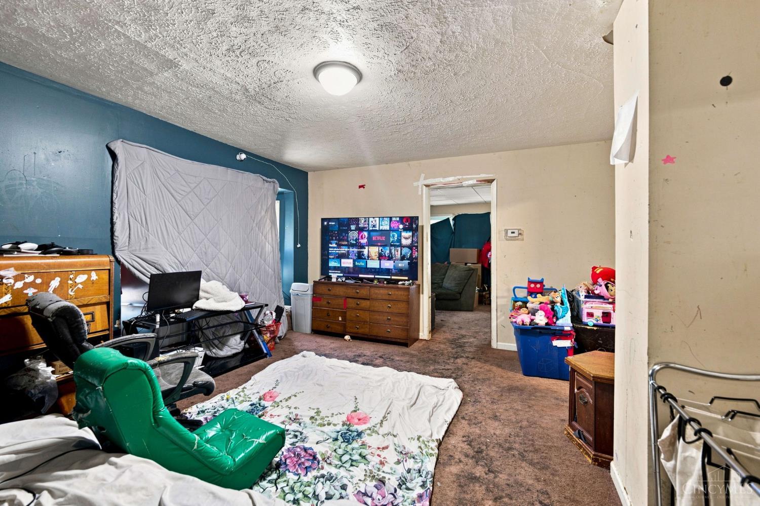2125 Winona Drive Property Photo 20