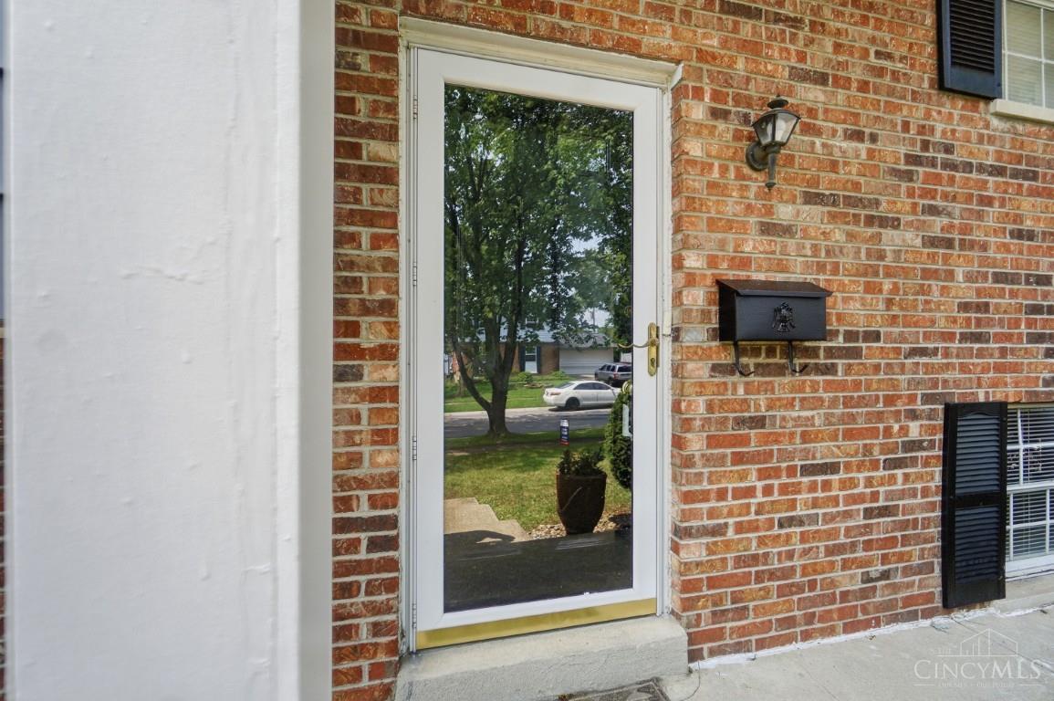 553 Bessinger Drive Property Photo 6