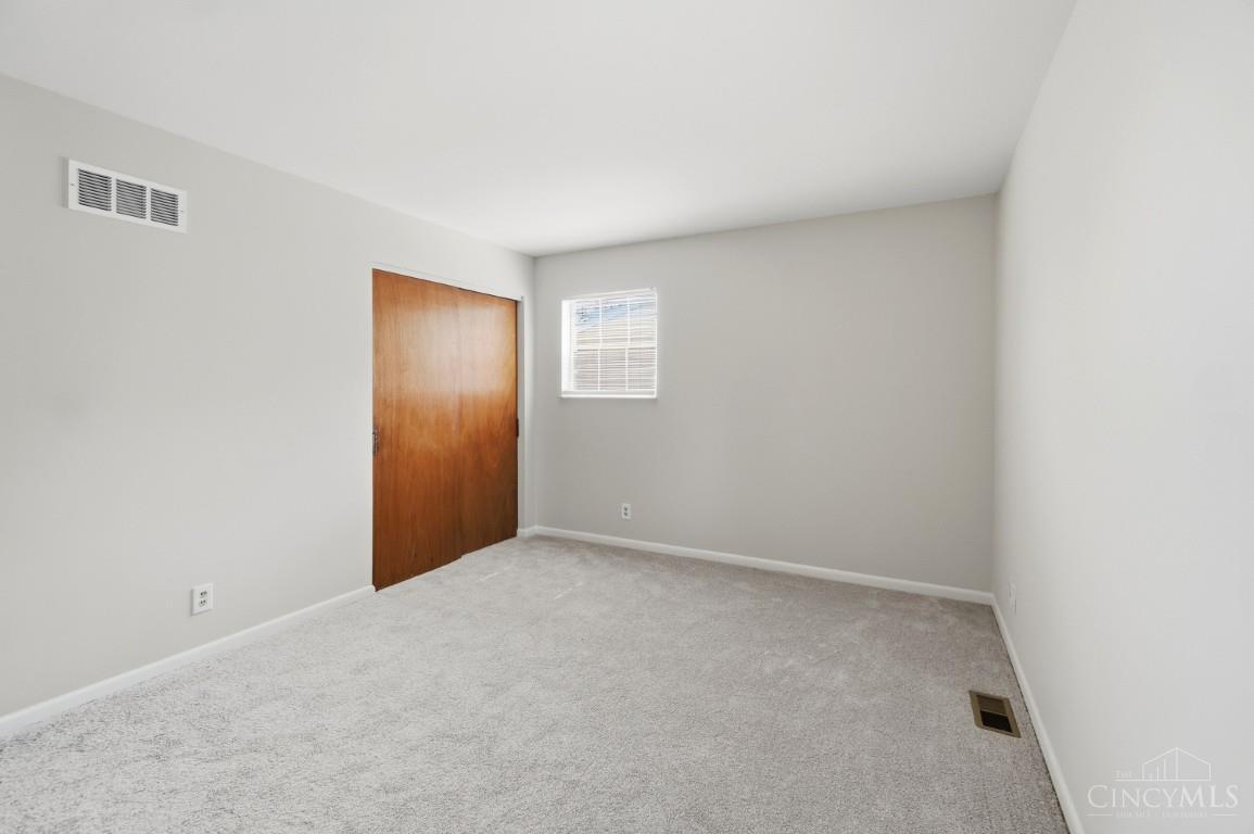 553 Bessinger Drive Property Photo 21