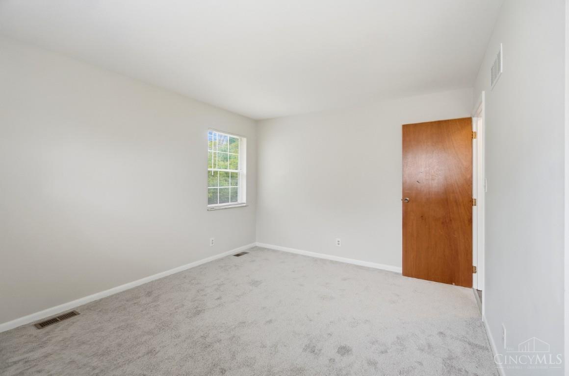 553 Bessinger Drive Property Photo 22