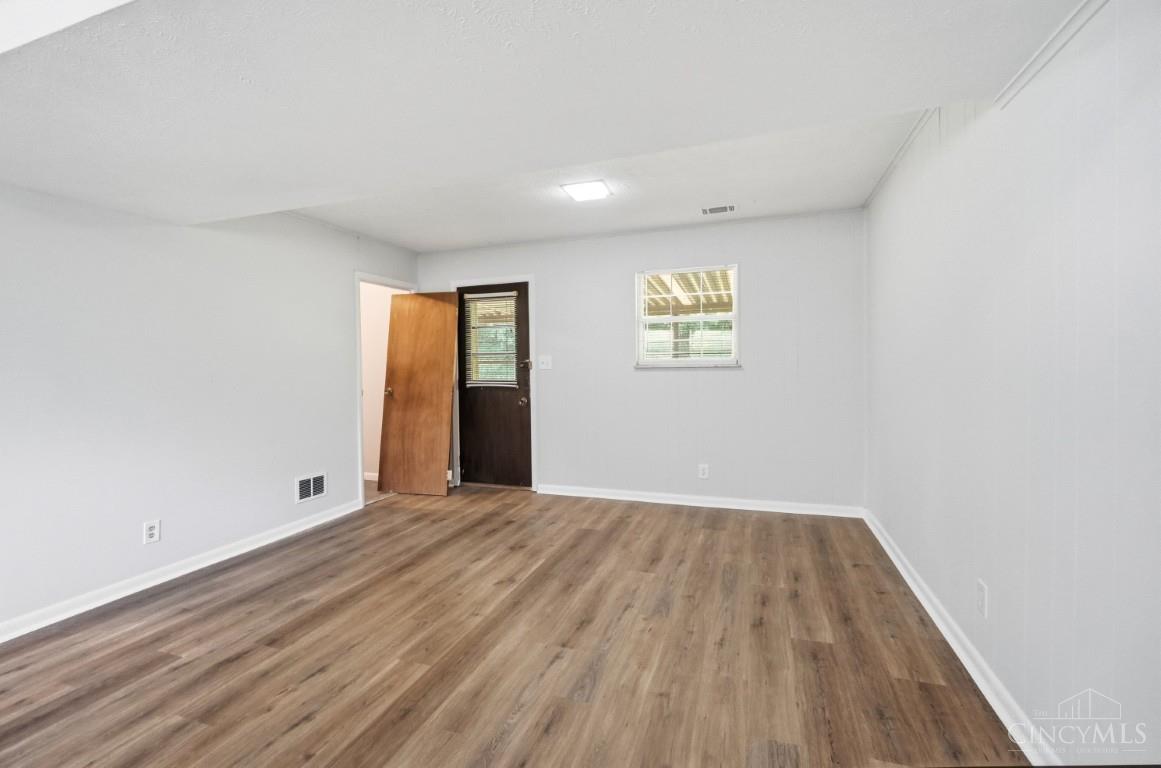 553 Bessinger Drive Property Photo 35