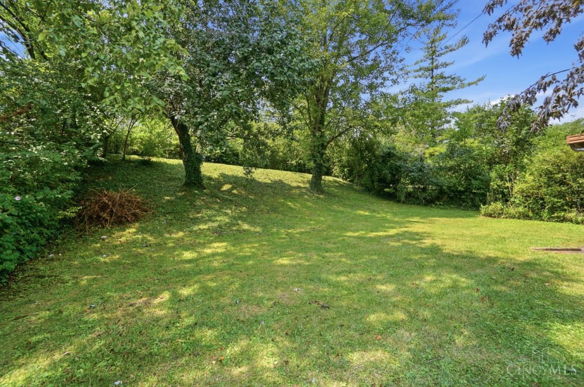 553 Bessinger Drive Property Photo 49