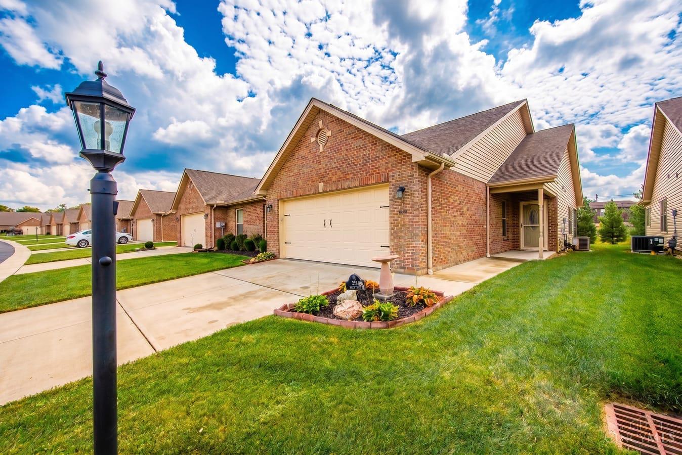 724 Villa Court Property Photo