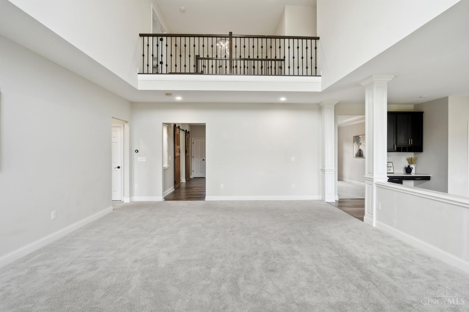 4354 Highland Green Drive Property Photo 10