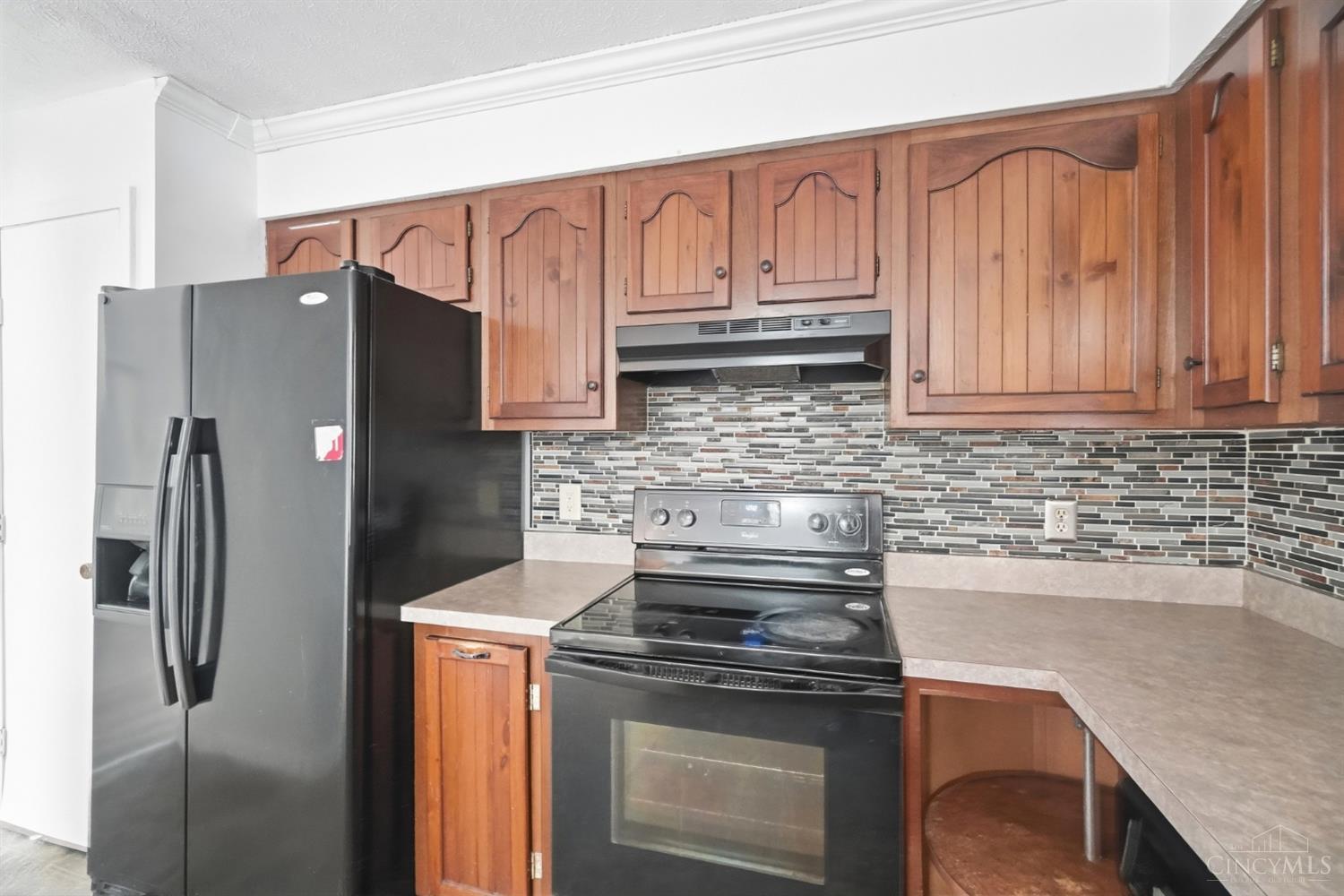 985 St Clair Avenue Property Photo 12