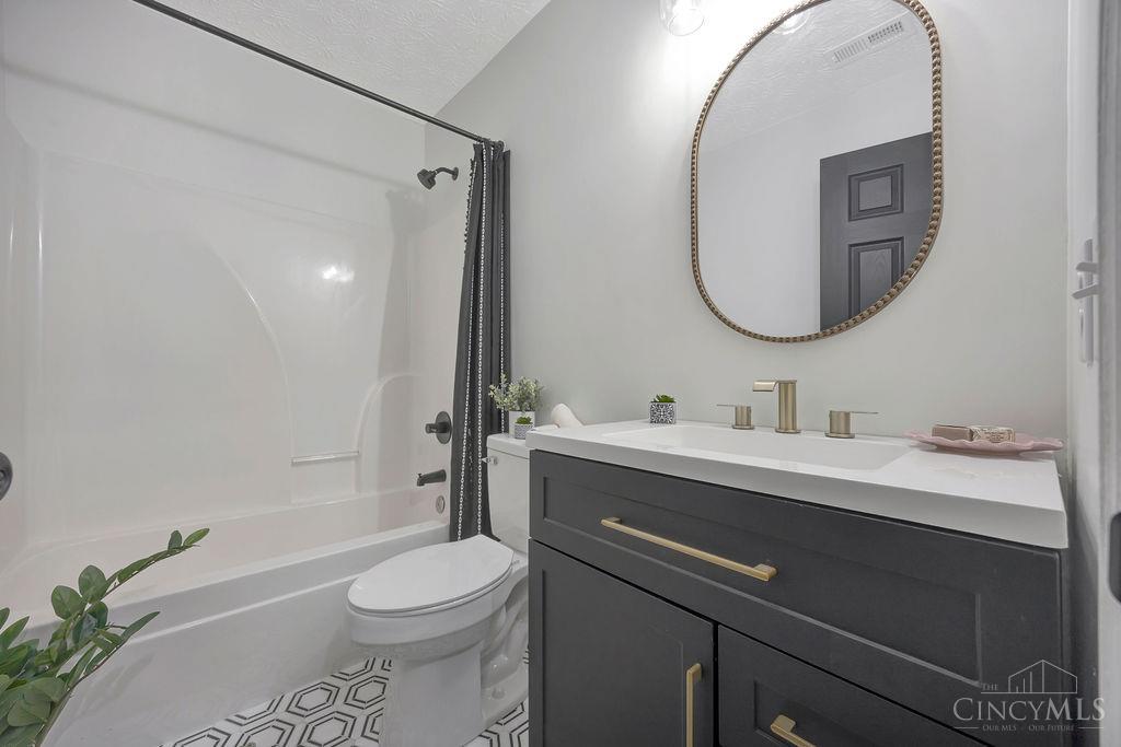 305 Antietam Boulevard Property Photo 18