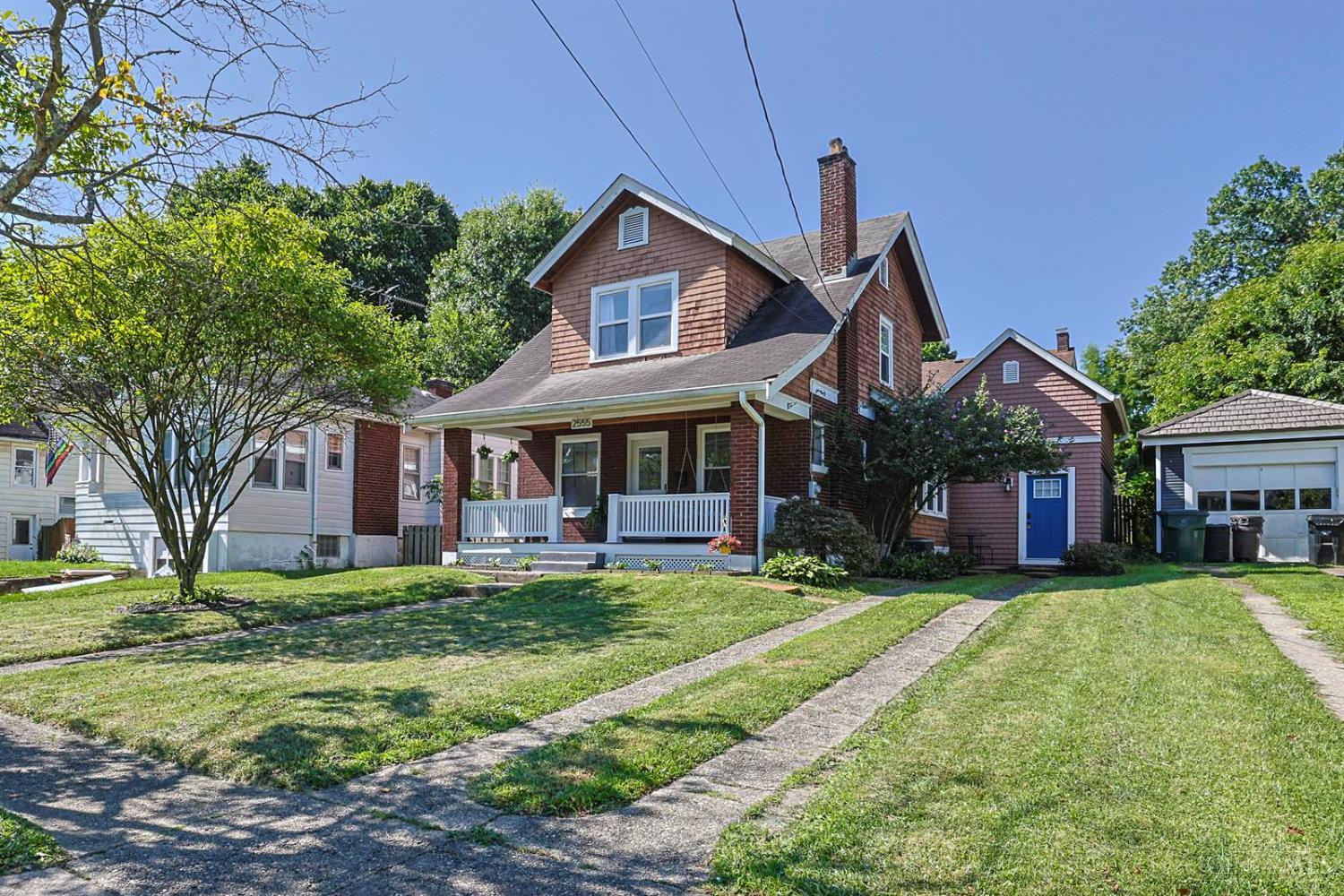 2555 Ridgeland Place Property Photo 1
