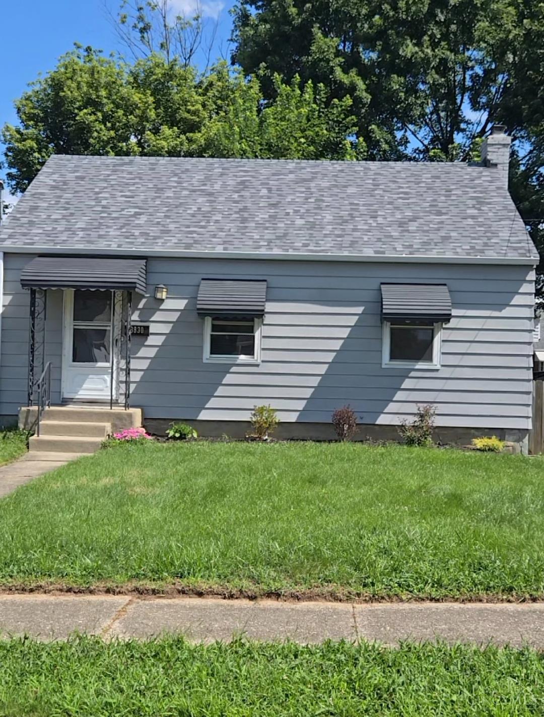 3830 Gardner Avenue Property Photo 1