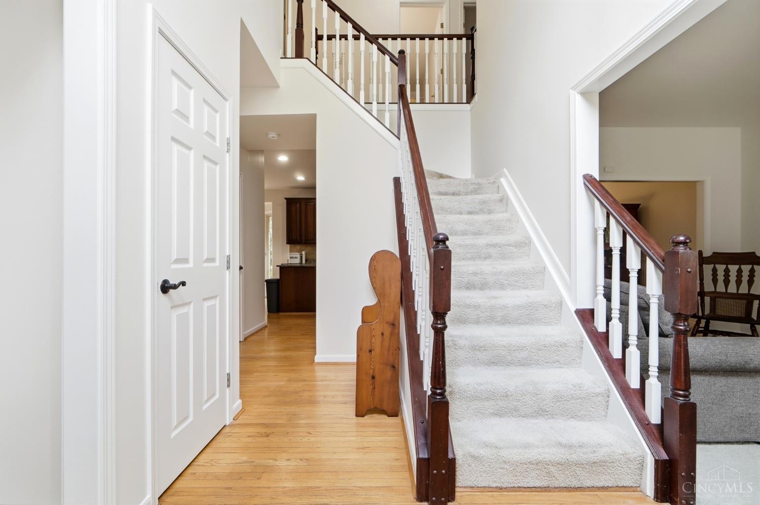 1030 Westchester Way Property Photo 8
